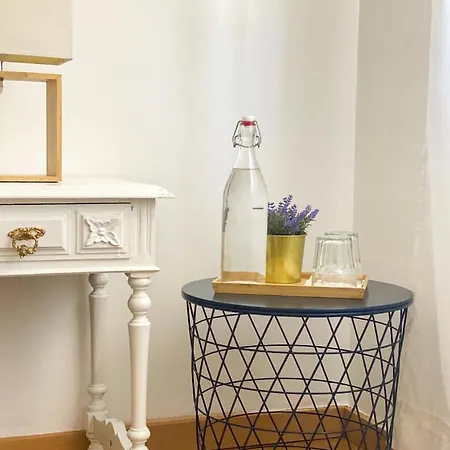 Quarto em Acomodações Particulares Offshore Rustic House *