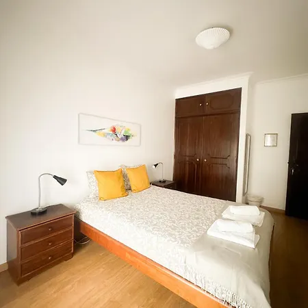 ホームステイ Offshore Rustic House