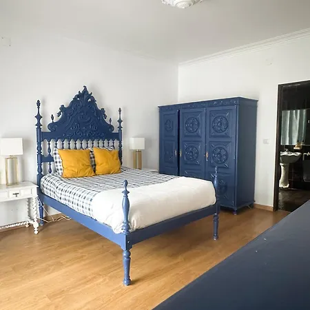 Offshore Rustic House Habitación en casa particular Peniche