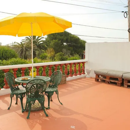 Quarto em Acomodações Particulares Offshore Rustic House