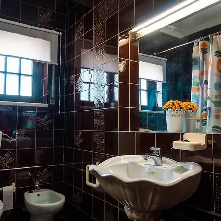 ホームステイ Offshore Rustic House ペニシェ