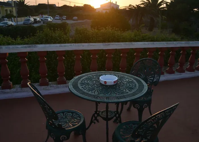 Offshore Rustic House *